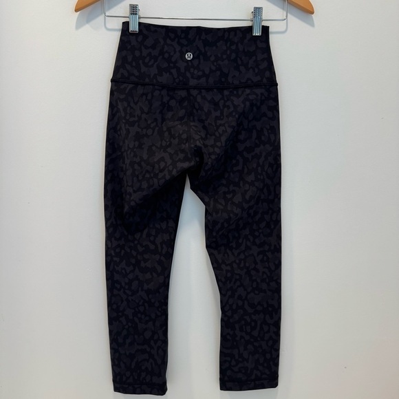 Lululemon Align High-Rise Crop Intertwined Camo Deep Coal Multi size 4 - Picture 6 of 12